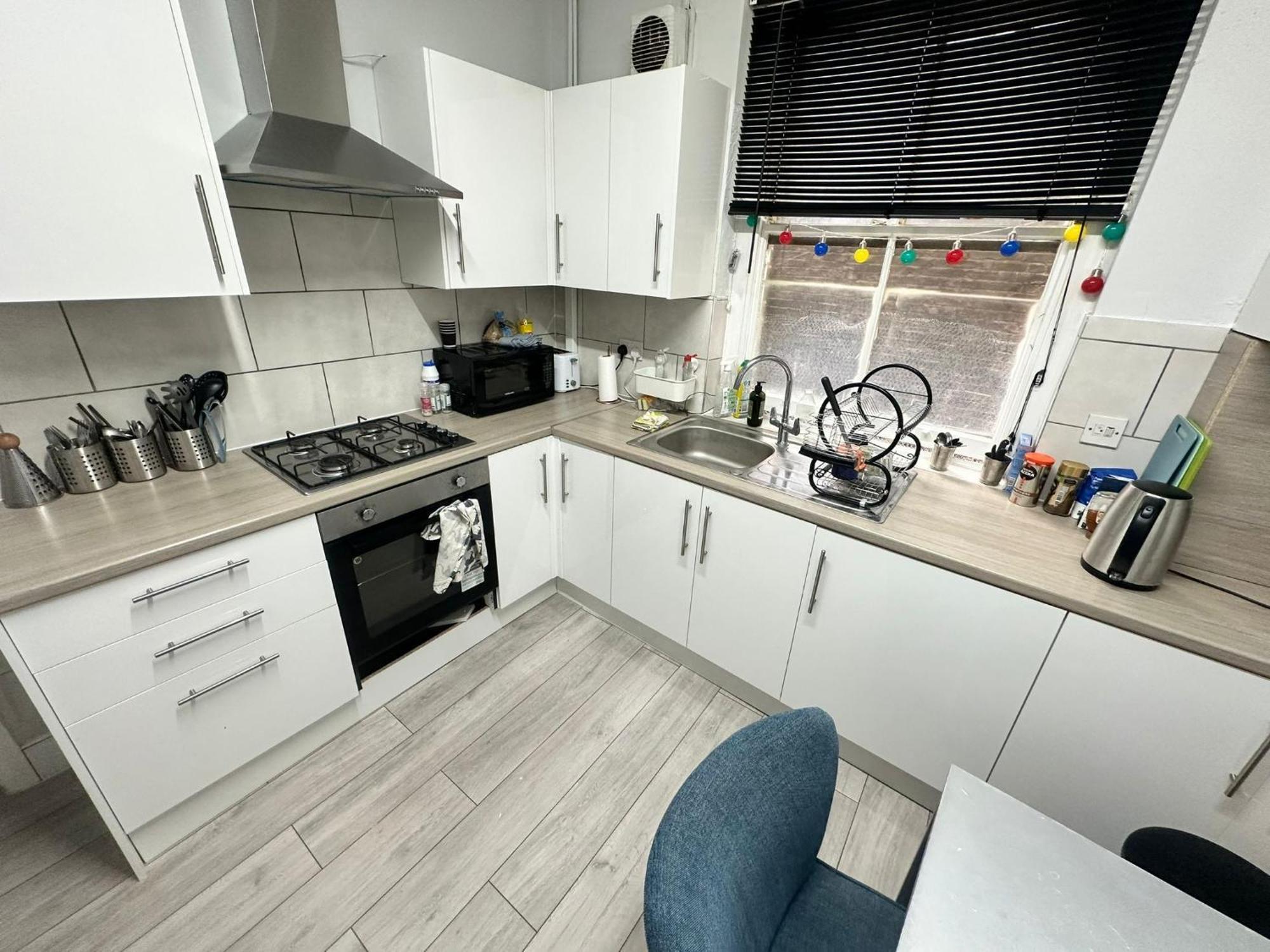 Whitechapel Station Rooms R1 London Ngoại thất bức ảnh